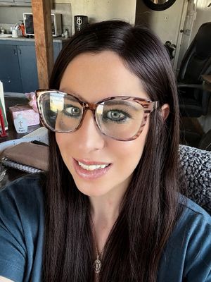 Brittany, 40
