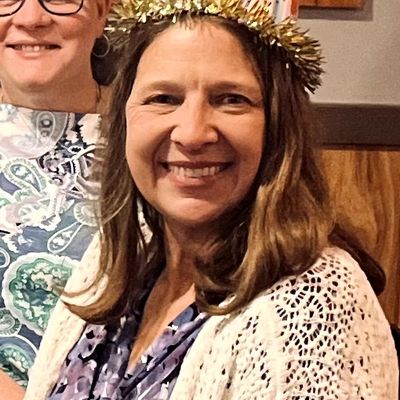 Michelle, 61