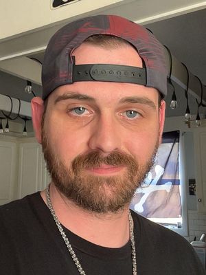 Josh, 30