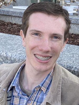 Kevin, 28