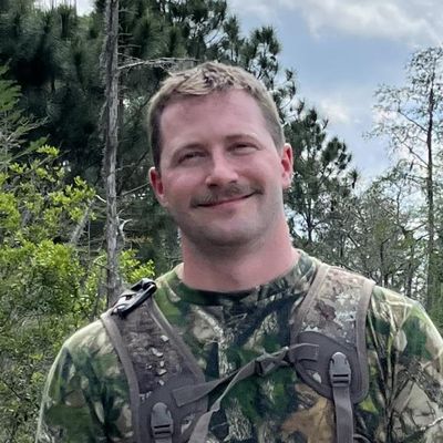 Andrew, 31