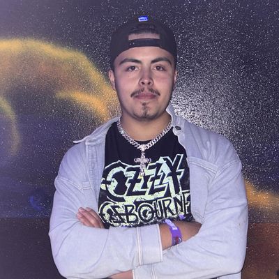 CJ, 21