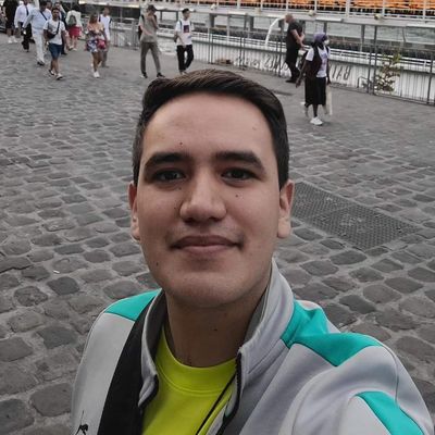 Carlos, 23