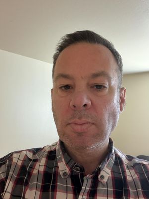 Seth, 44