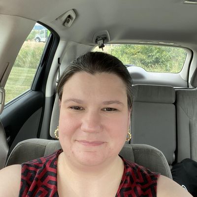 Cindy, 43