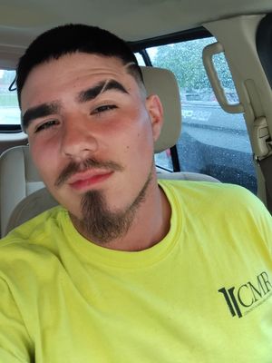 Daniel, 21