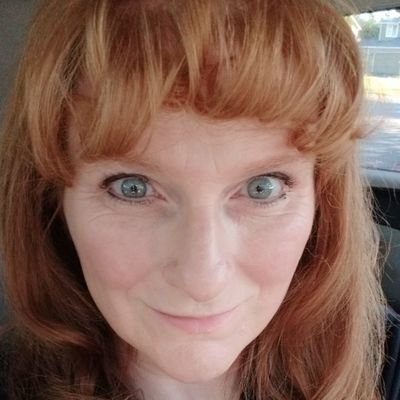 Laura, 55