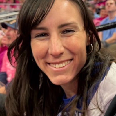 Sarah, 38