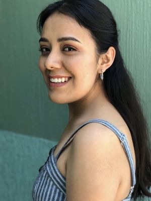 Yessica, 29