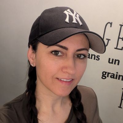 Marie, 45