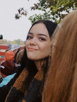 Lucie, 23