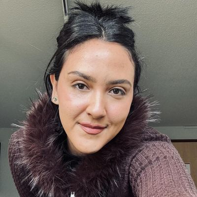 Marisol, 30