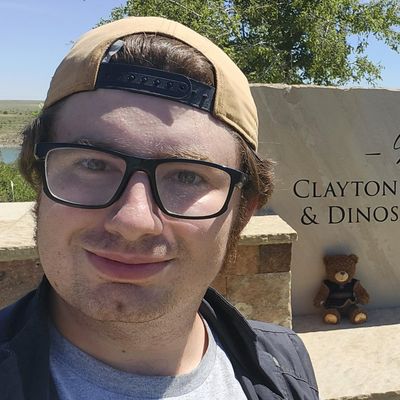 Dylan, 24