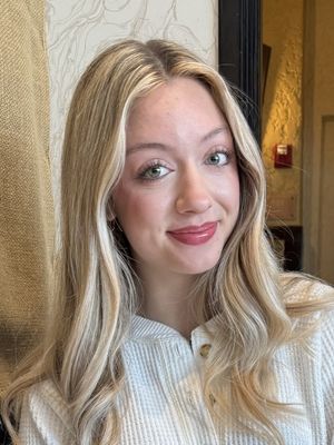 Emily, 20