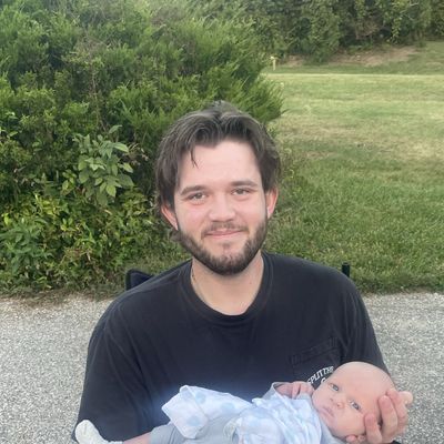 Josh, 24