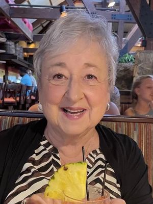 Suzanne, 79