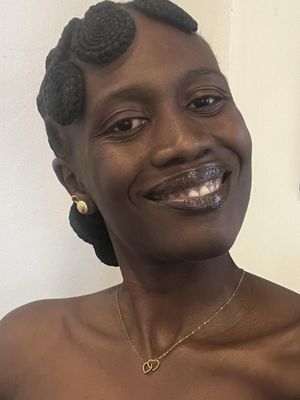 Eunice, 23