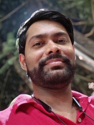 Samuel, 32