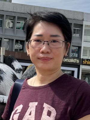 Paulina, 46