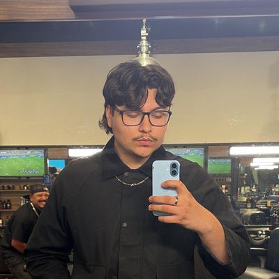 Victor E, 21