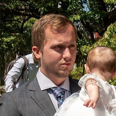 Travis, 35