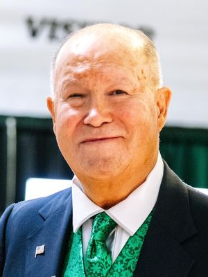 Dan, 76