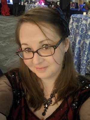Lynsey, 35