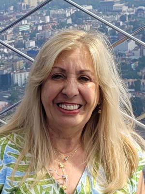 Marisol, 74