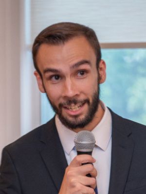 Josh, 29