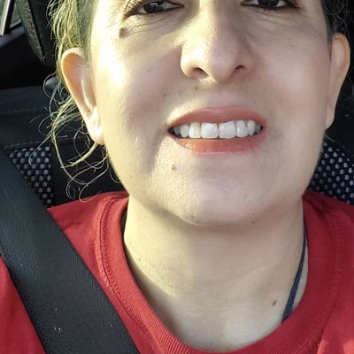Graciela, 48
