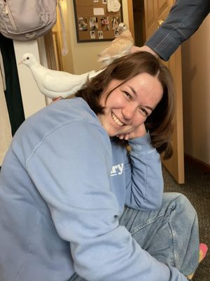 Isabelle, 25