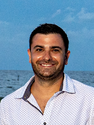 Joe, 35