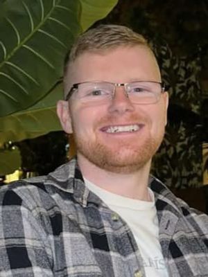 Robert, 27