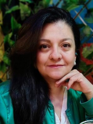 Dianaconstanza, 42