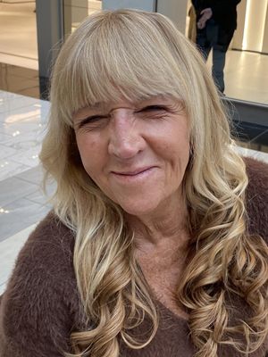 Debbie, 40