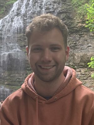 Thomas, 26