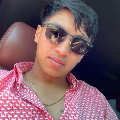 Kenny, 22