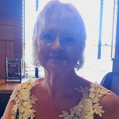 Sara, 82