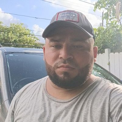 Omar, 41