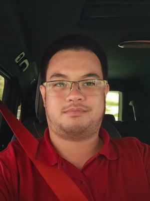 Jonathan, 28