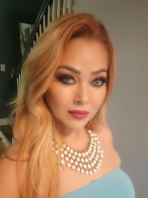 Patricia, 53