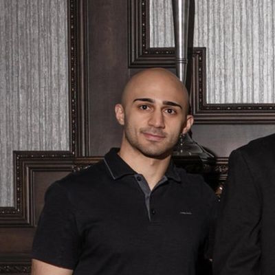 Joe, 26