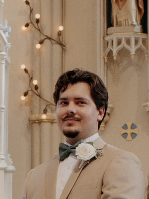 Mark, 25