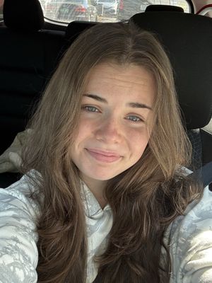 Regina, 21