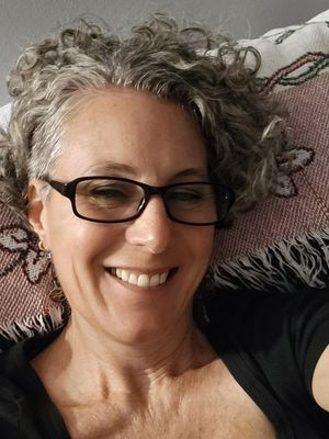 Susanna, 51