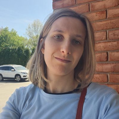 Katherine, 27