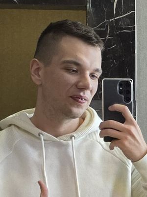 Szymon, 29