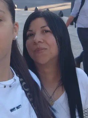 Ana, 45