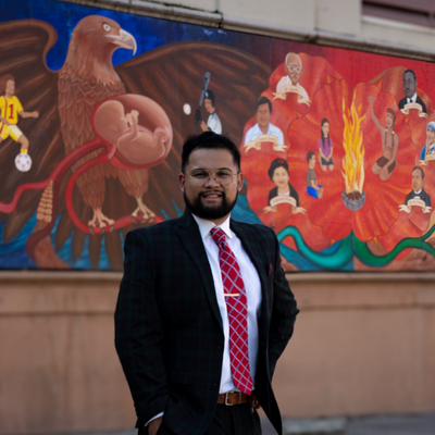 Victor, 30