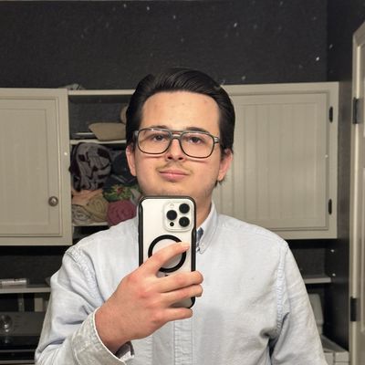 Travis, 26